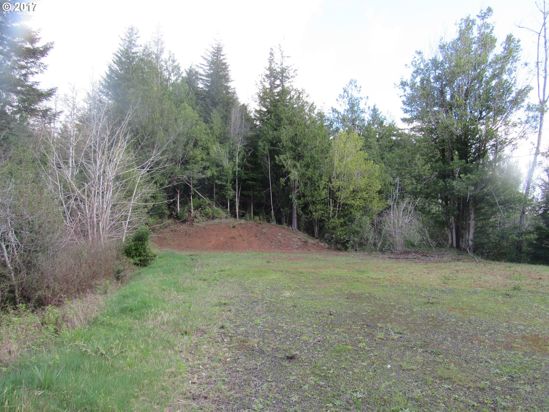 0 Falcons Nest1102, Coquille, OR 97423