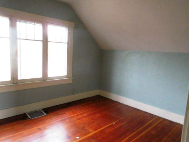 349 S 6th StreetCottage Grove, OR, 97424Lane County