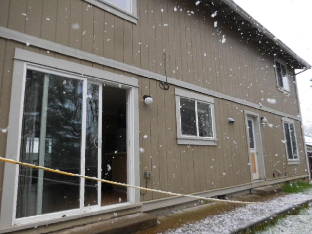2113 Ash AveCottage Grove, OR, 97424Lane County