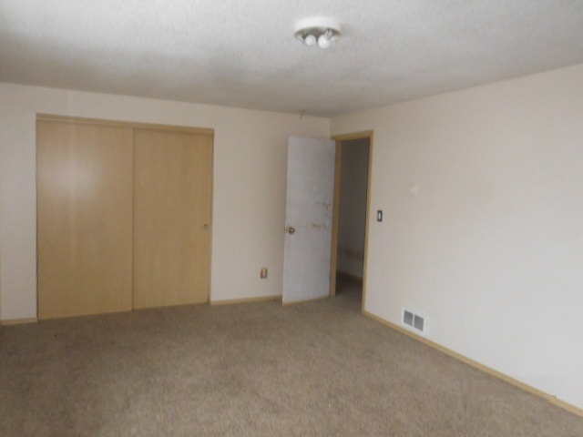 2113 Ash AveCottage Grove, OR, 97424Lane County