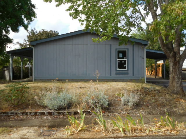 401 N 2nd StCreswell, OR, 97426Lane County