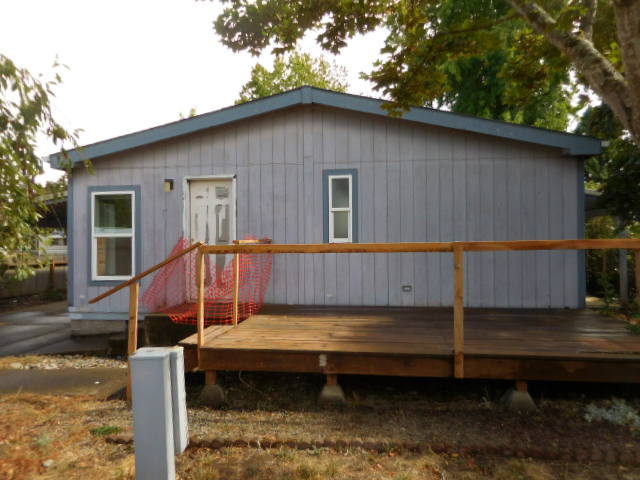 401 N 2nd StCreswell, OR, 97426Lane County