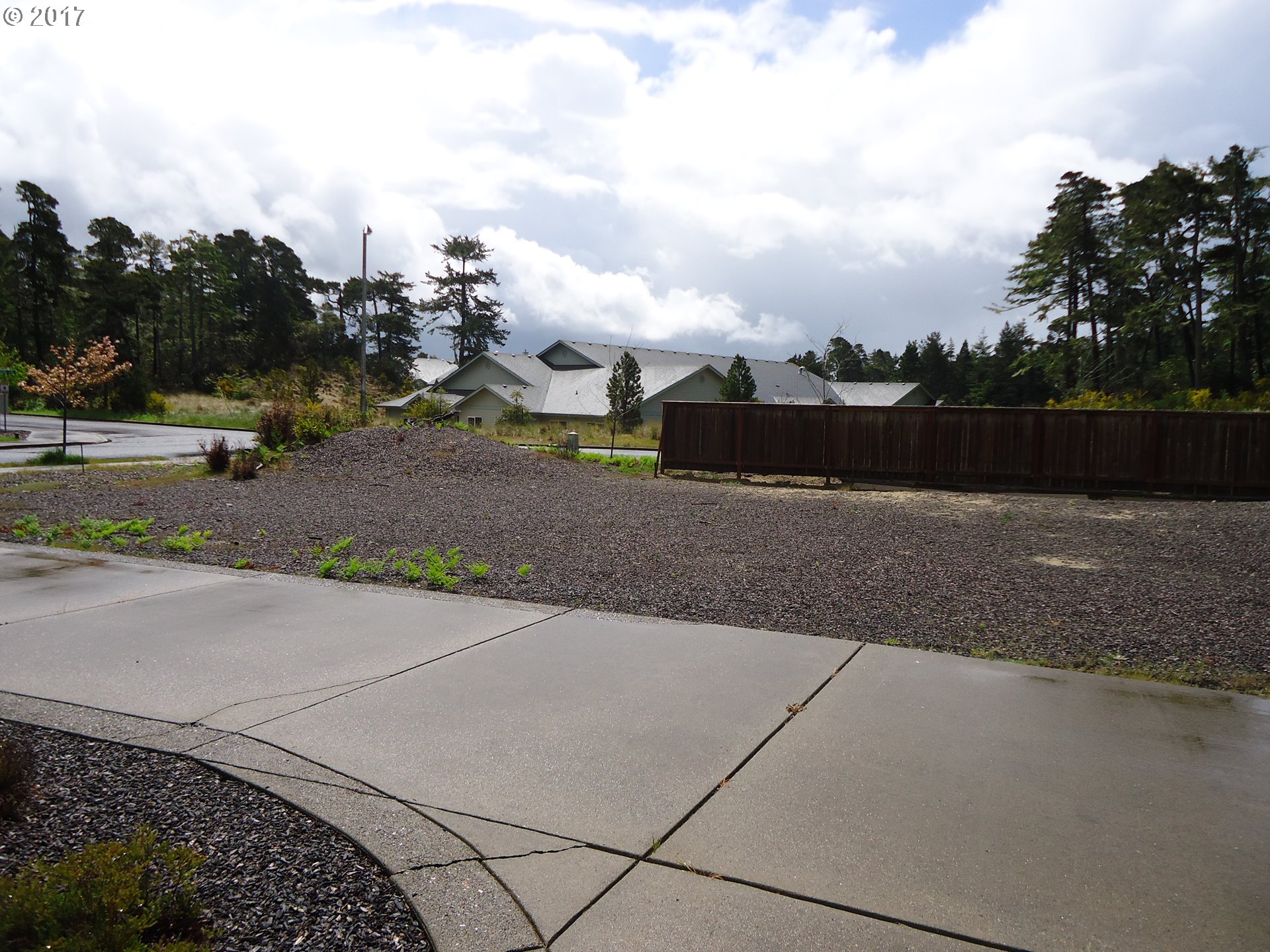 Winsome Circle, Florence, OR 97439