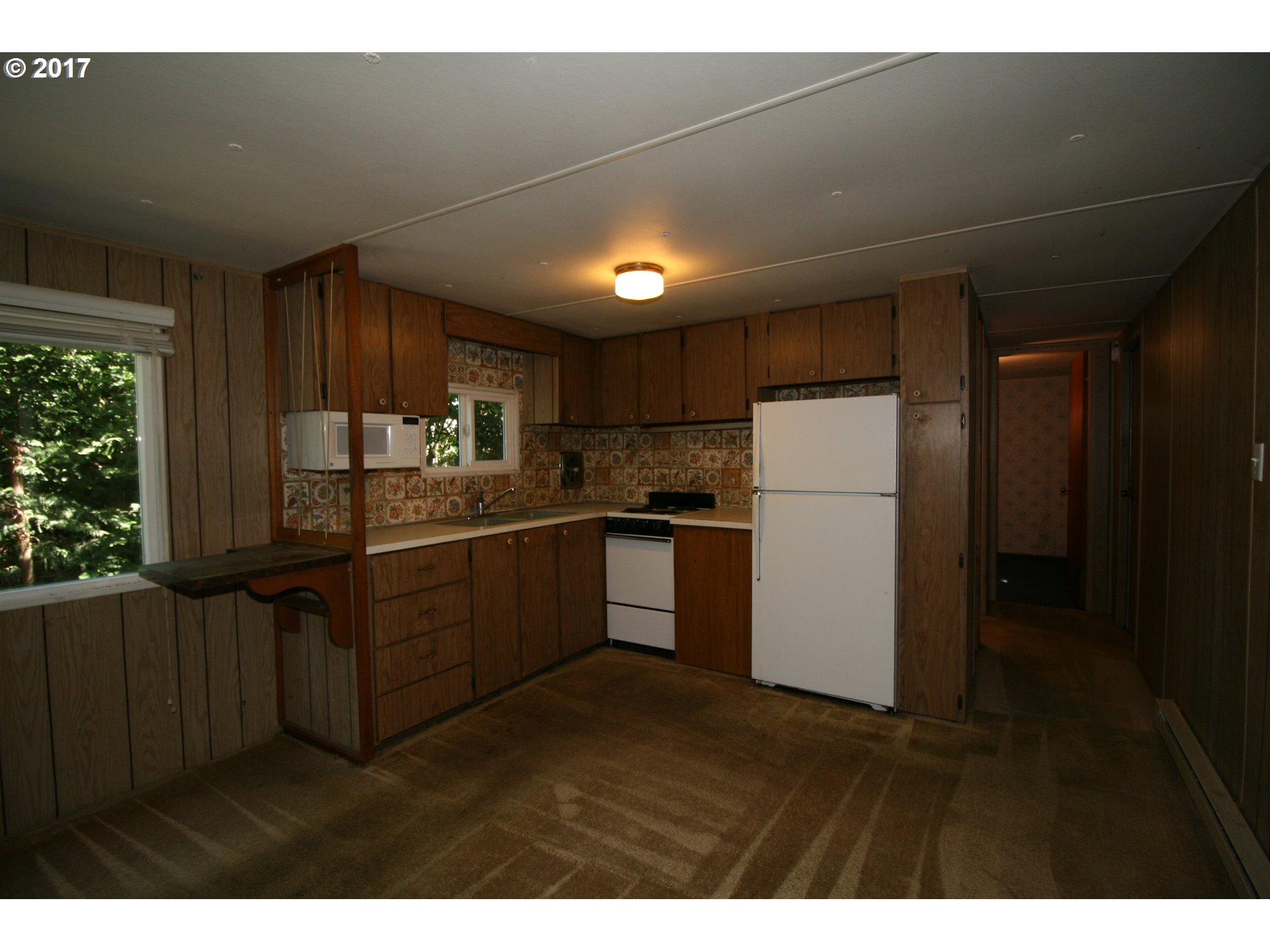 1600 RHODODENDRON DR SPAC187, Florence, OR 97439