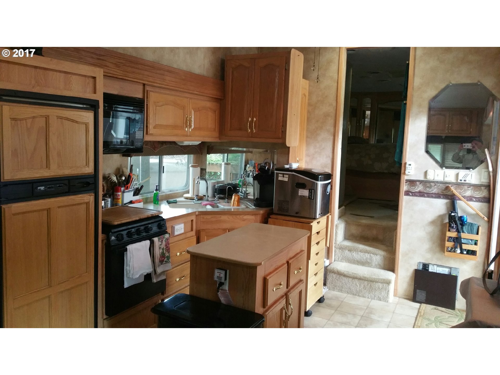 50 EASY ST, Florence, OR 97439
