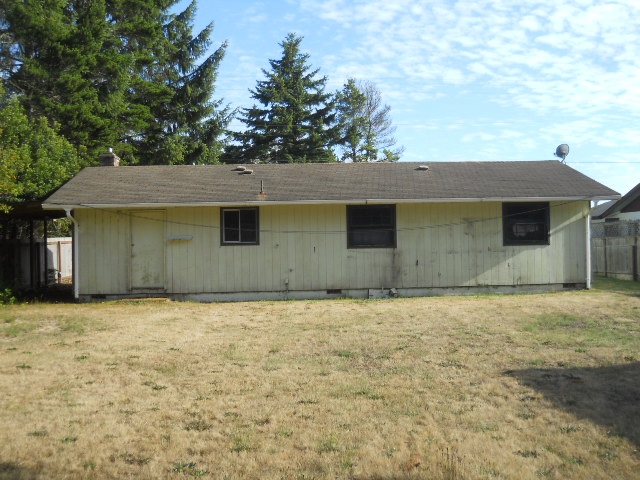 1351 20th StFlorence, OR, 97439Lane County