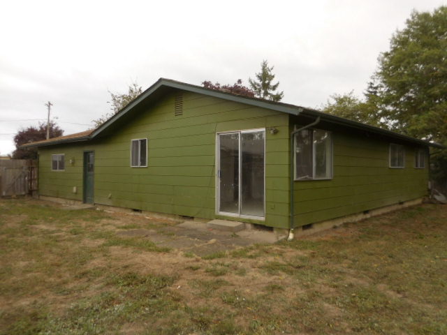 915 Lasalle StreetHarrisburg, OR, 97446Linn County