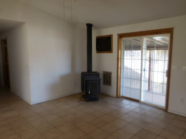 440 S 6th StHarrisburg, OR, 97446Linn County