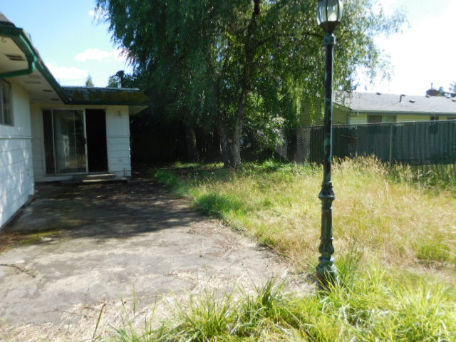 1110 55th StSpringfield, OR, 97448Lane County