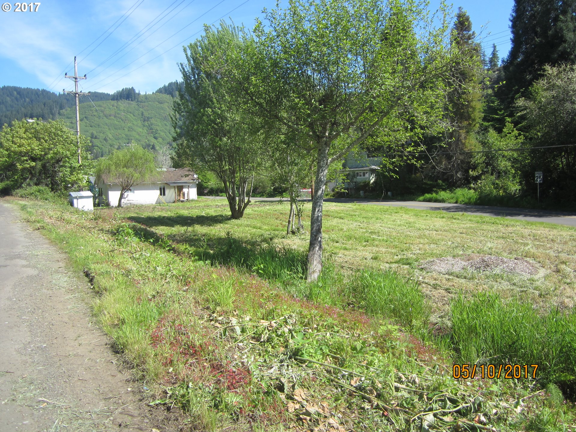 87846 RIVER VIEW AVE, Mapleton, OR 97453