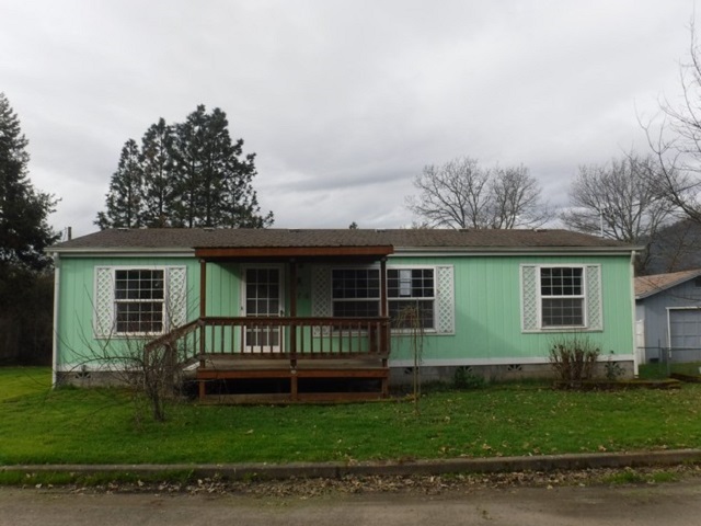 176 Mar Wan CtMyrtle Creek, OR, 97457Douglas County