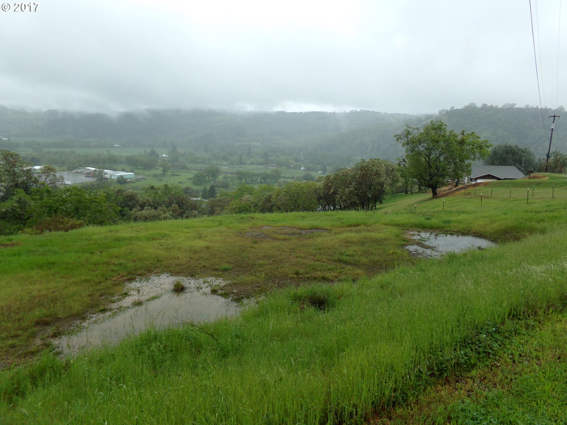 500 HORIZON LN, Myrtle Creek, OR 97457