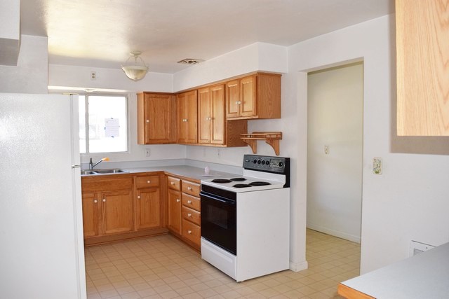 2321 Arthur DrReedsport, OR, 97467Douglas County