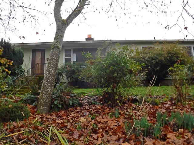 1443 SE Main StRoseburg, OR, 97470Douglas County