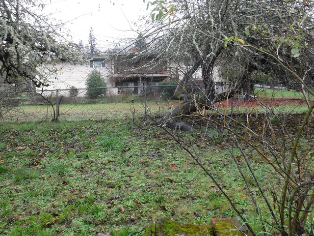 1443 SE Main StRoseburg, OR, 97470Douglas County