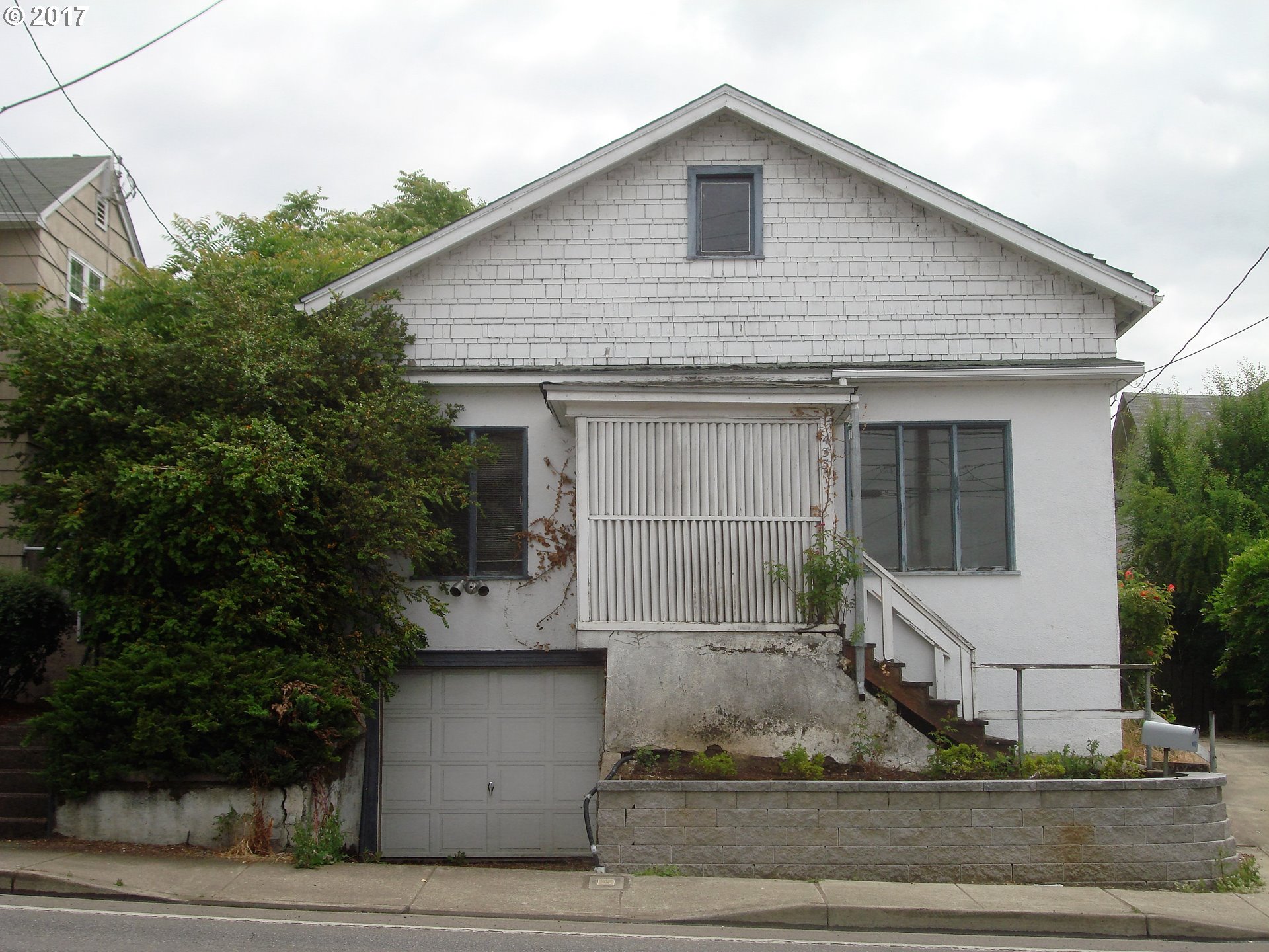 433 NE WINCHESTER ST, Roseburg, OR 97470