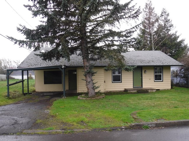 1520 NE Morris StRoseburg, OR, 97470Douglas County