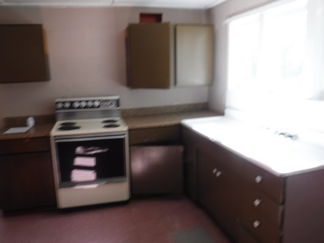 2056 NE Oswego AvenueRoseburg, OR, 97470Douglas County