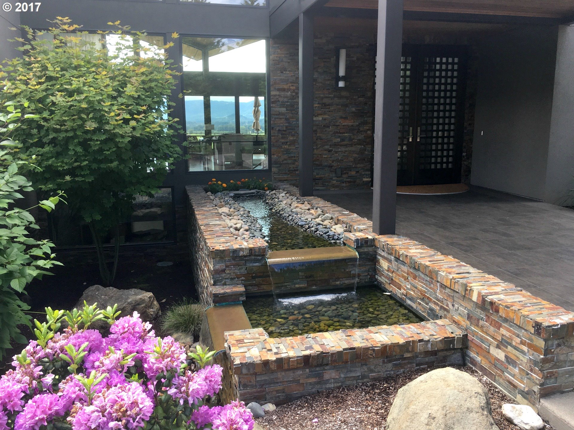 130 CROSS CREEK DR, Roseburg, OR 97471