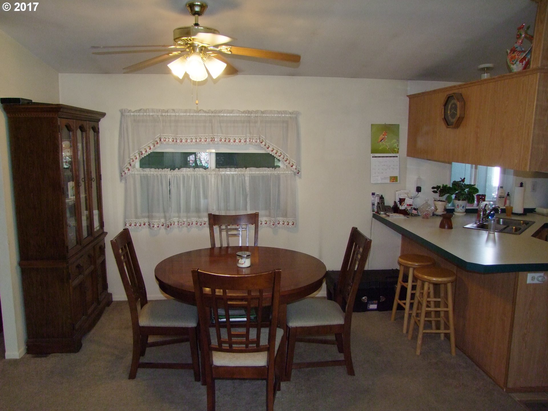 384 TROUT LOOP21, Roseburg, OR 97471