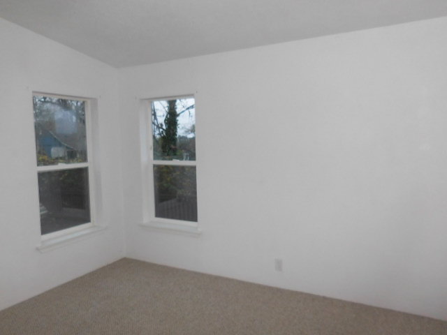 551 S 5th StSpringfield, OR, 97477Lane County