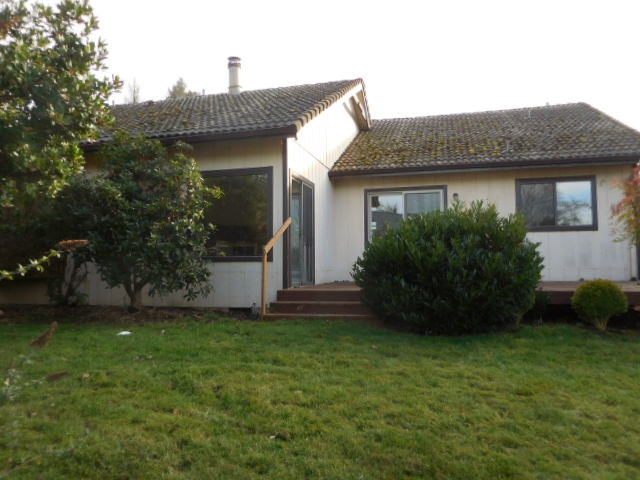 6756 Dogwood StreetSpringfield, OR, 97478Lane County