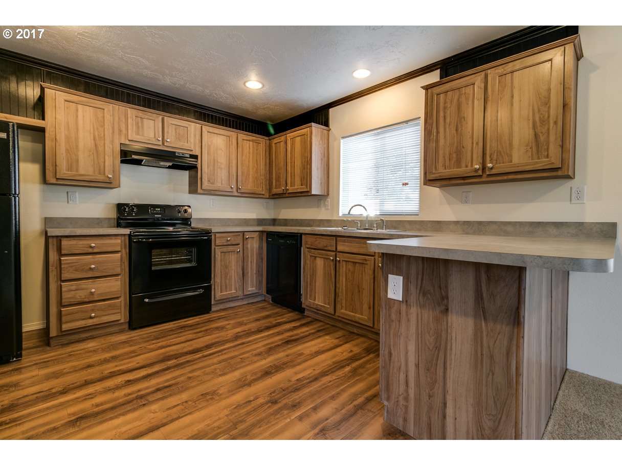 5335 Main ST 204, Springfield, OR 97478