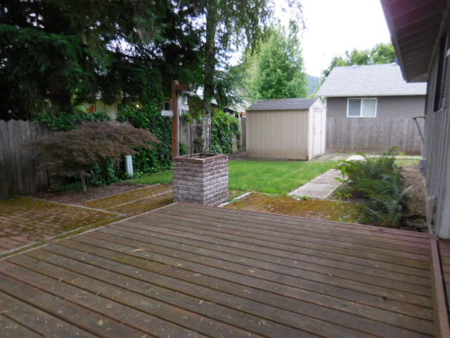 855 68th StreetSpringfield, OR, 97478Lane County