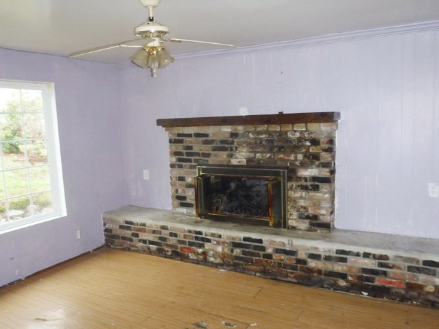 160 E Fifth AveSutherlin, OR, 97479Douglas County