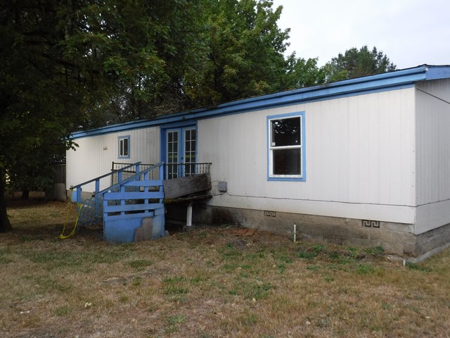272 Lane StreetSutherlin, OR, 97479Douglas County