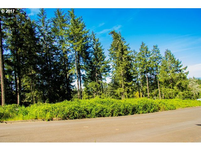 24701 NOTTINGHAM ST, Veneta, OR 97487