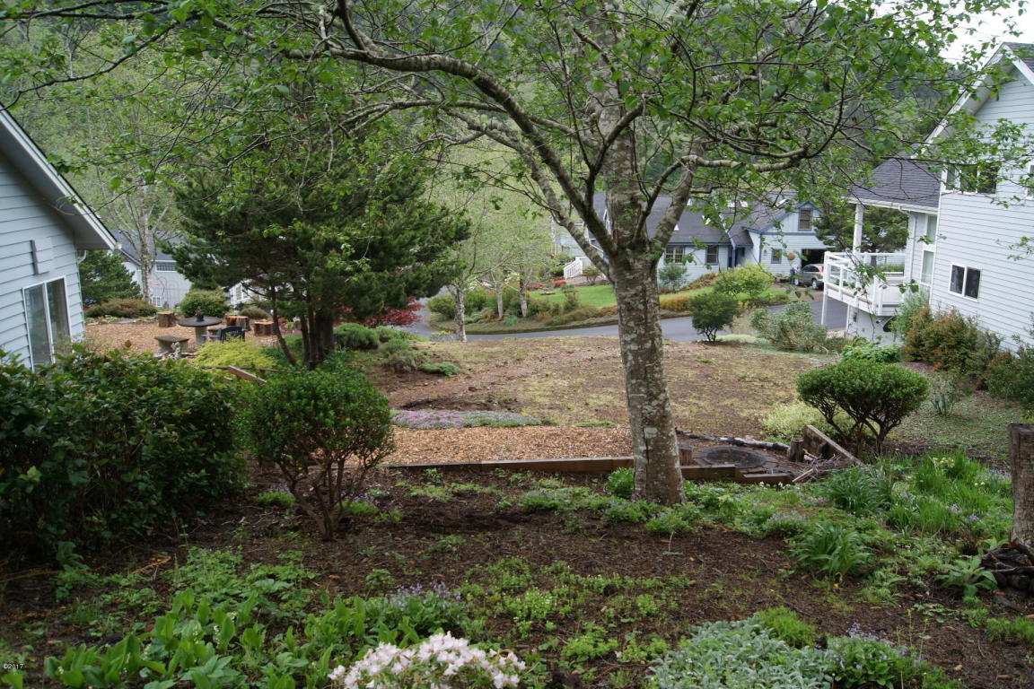 Lot 3100 Jennifer Drive, Yachats, OR 97498