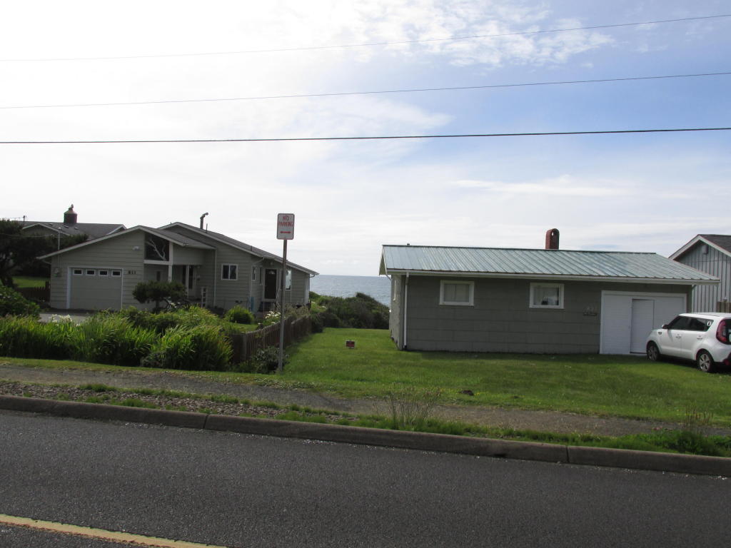 830 Ocean View, Yachats, OR 97498