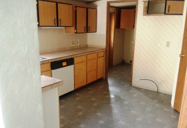 1443 Brentcrest DrMedford, OR, 97501Jackson County