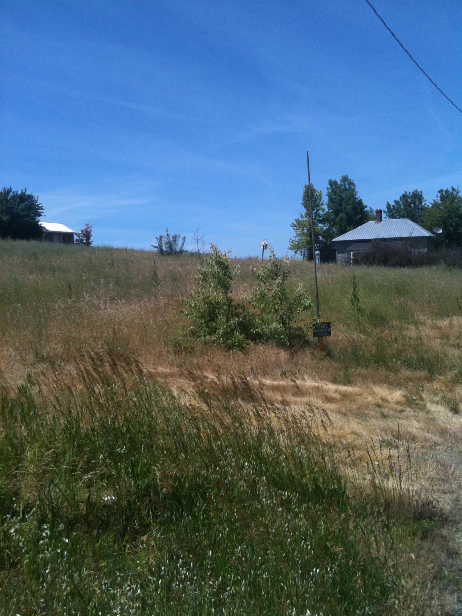 594 S Stage Road, Medford, OR 97501