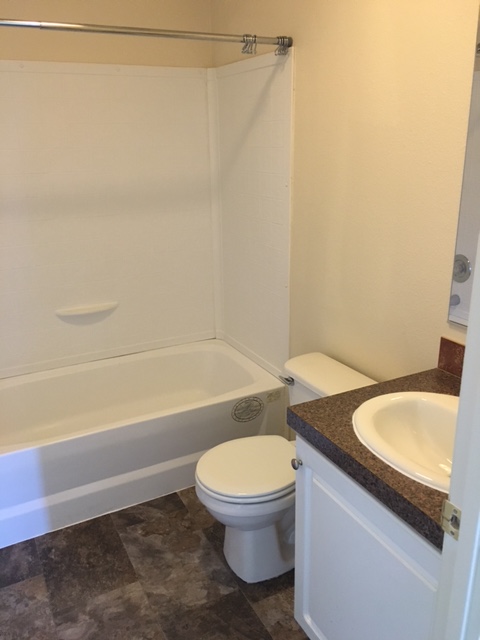 San George Estates 10 E So Stage Rd #31Medford, OR 97501