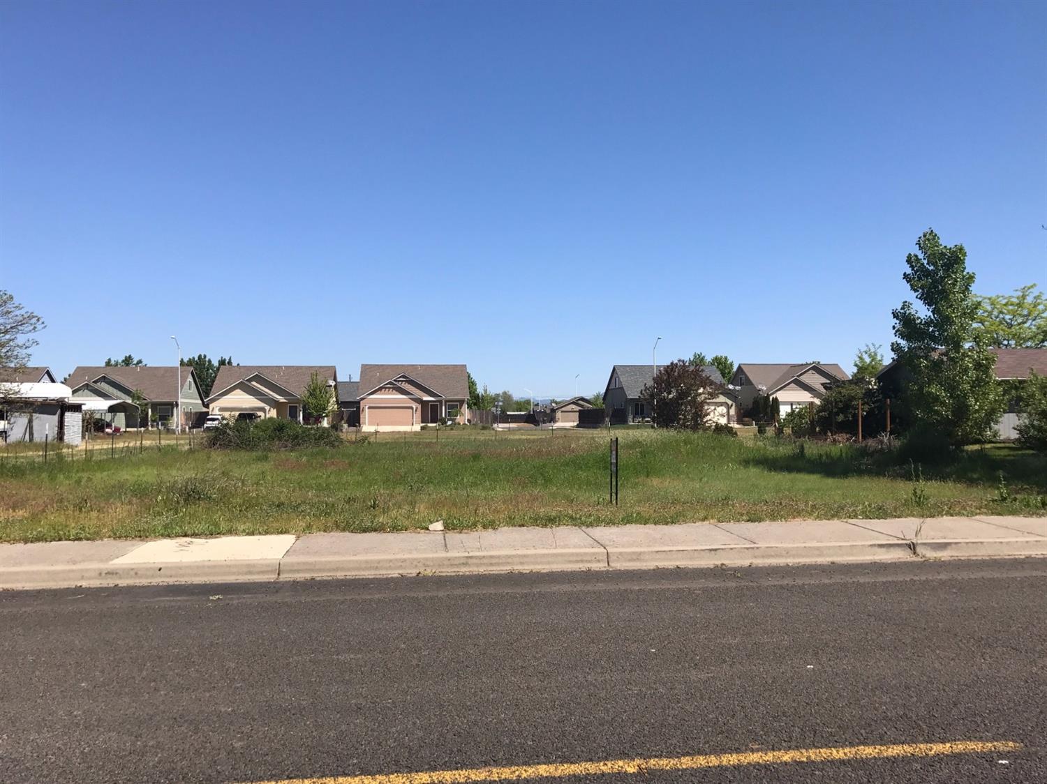 0 Avenue A, White City, OR 97503