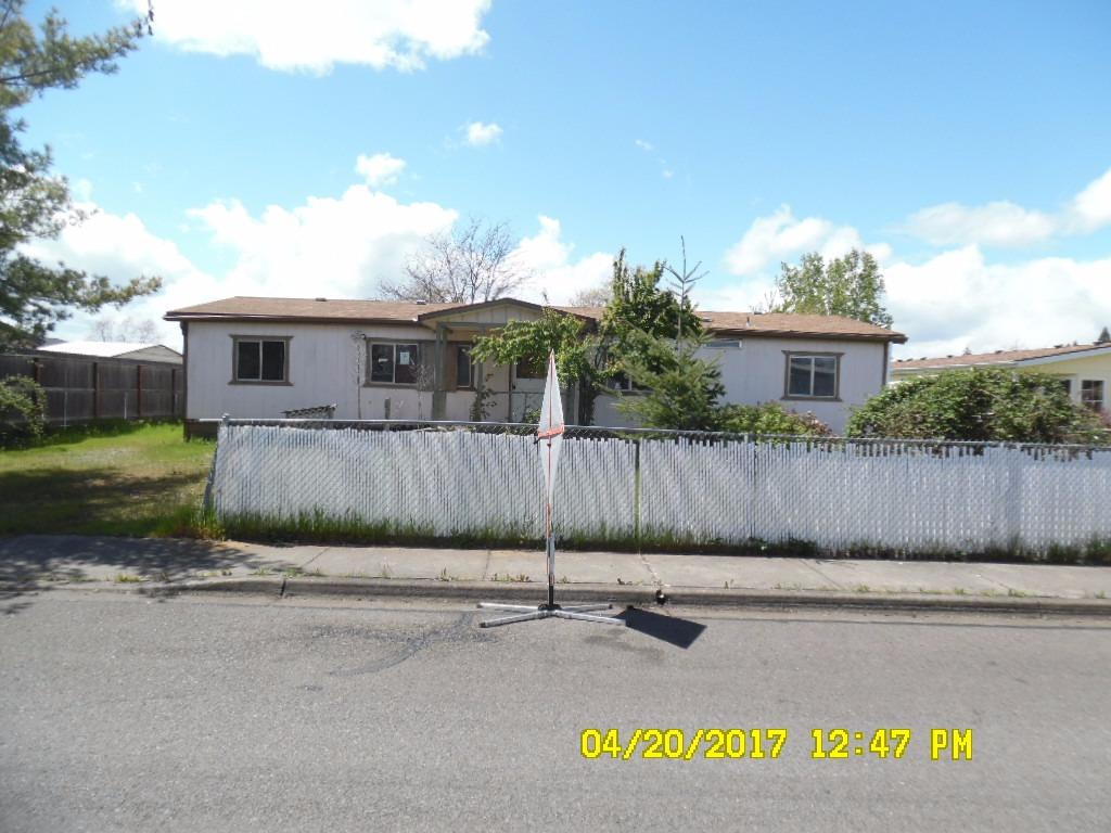 8251 23rd Street, White City, OR 97503