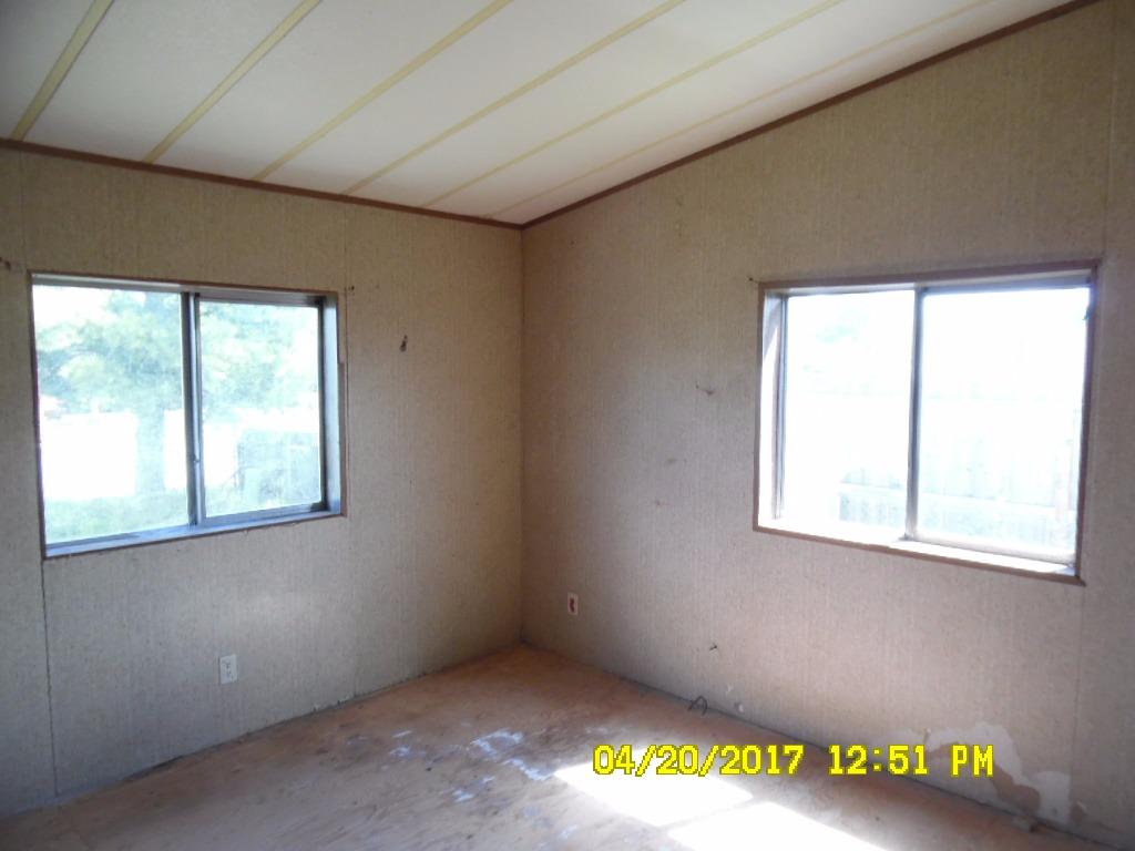 8251 23rd Street, White City, OR 97503