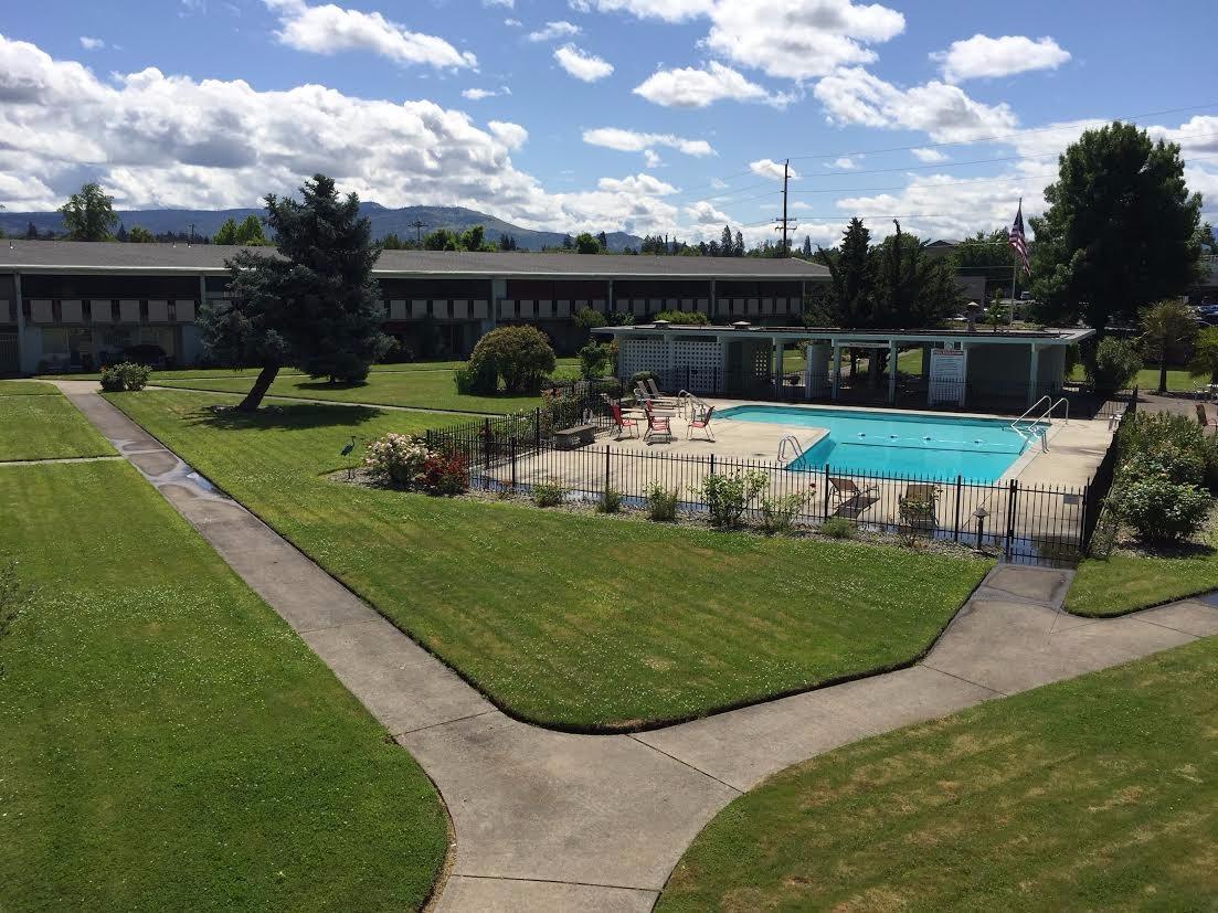 737 Stevens Street, Medford, OR 97504