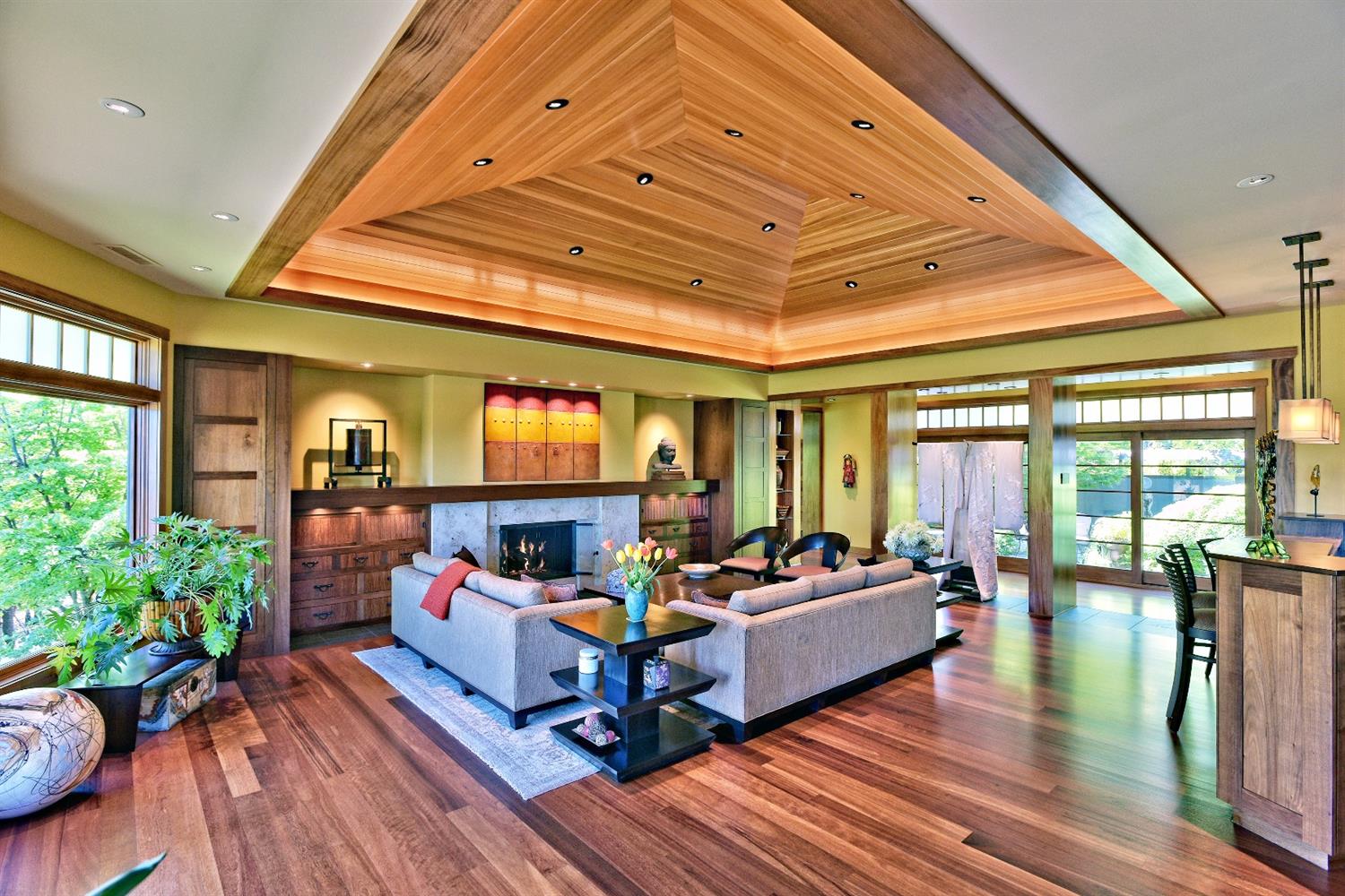 1131 Highwood Drive, Ashland, OR 97520