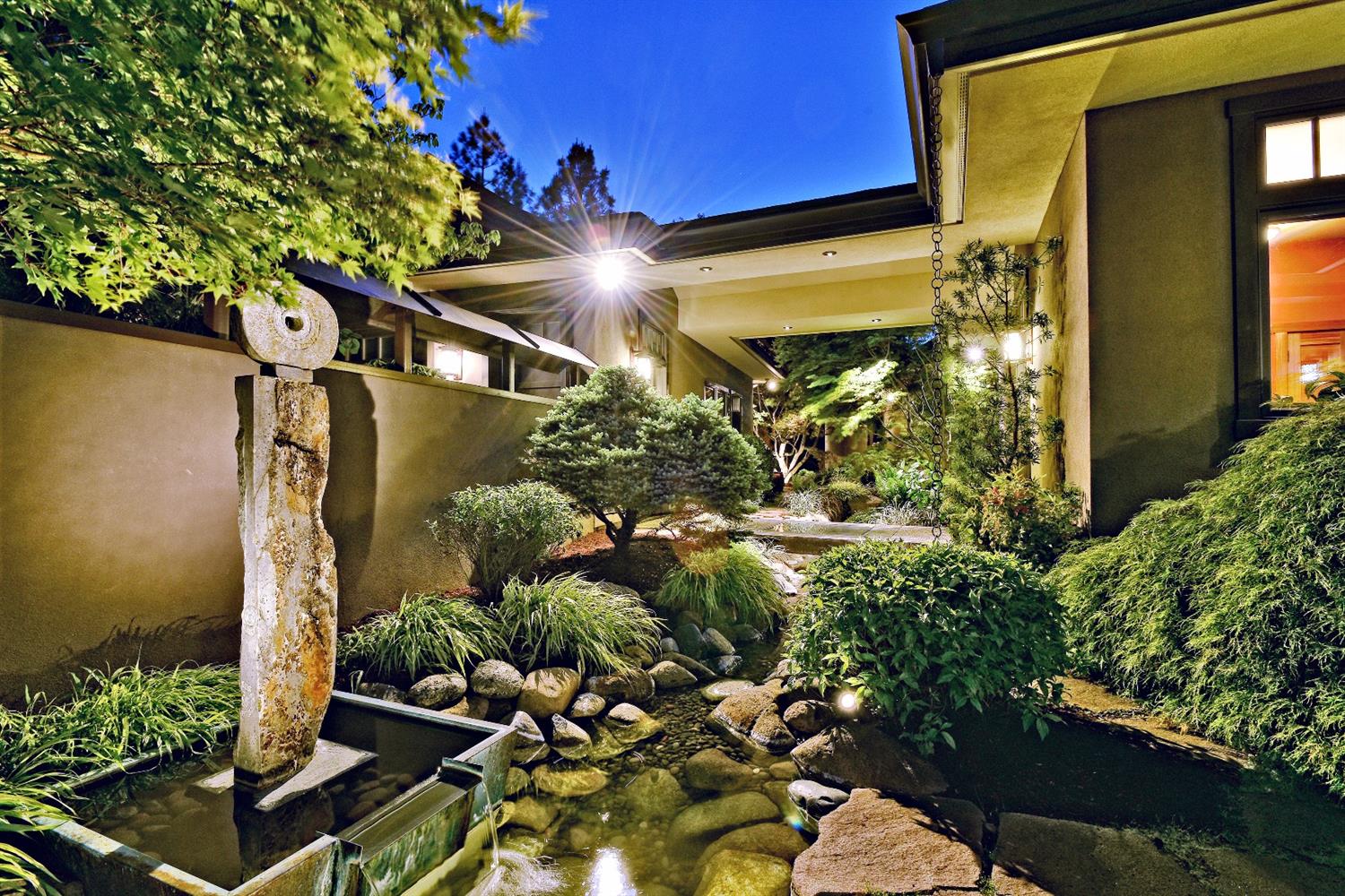 1131 Highwood Drive, Ashland, OR 97520