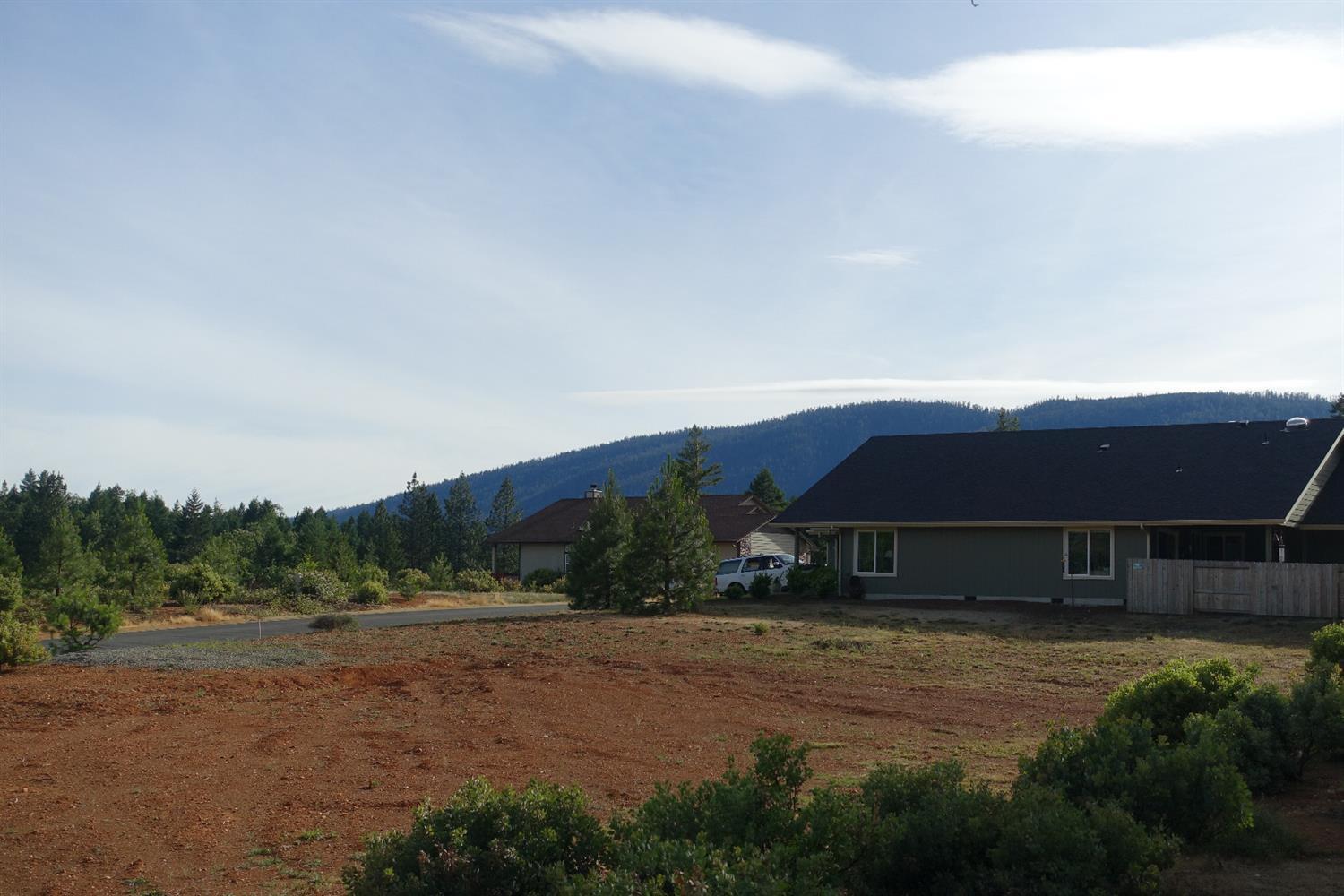371 Cedar Ridge Drive, Cave Junction, OR 97523