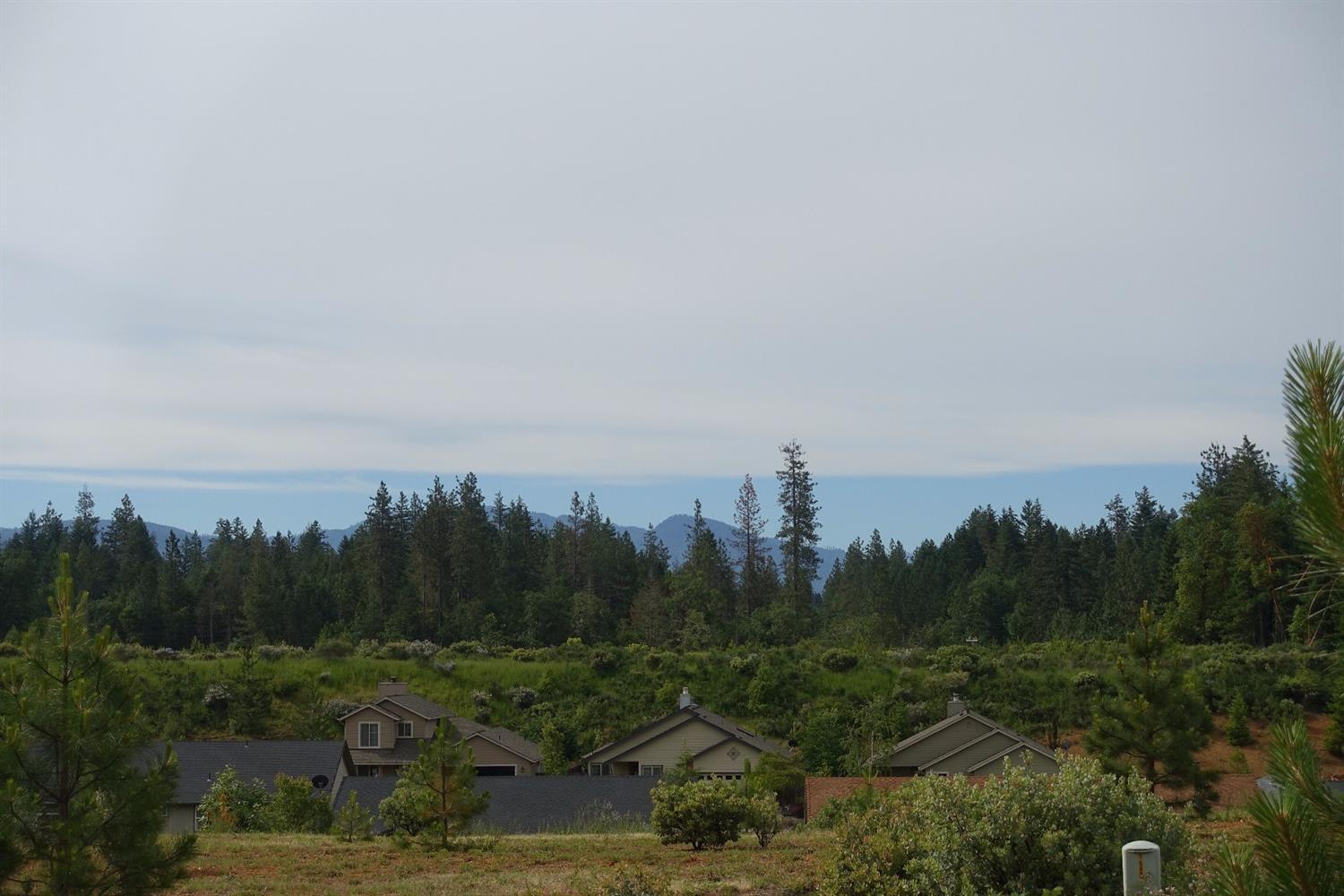 371 Cedar Ridge Drive, Cave Junction, OR 97523