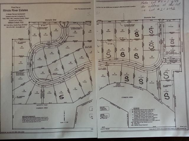 595 E Forks Circle, Cave Junction, OR 97523
