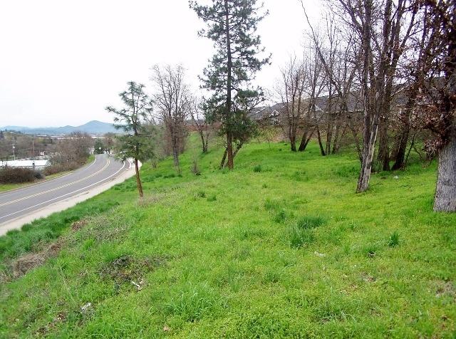 0-0 S Shasta Avenue, Eagle Point, OR 97524