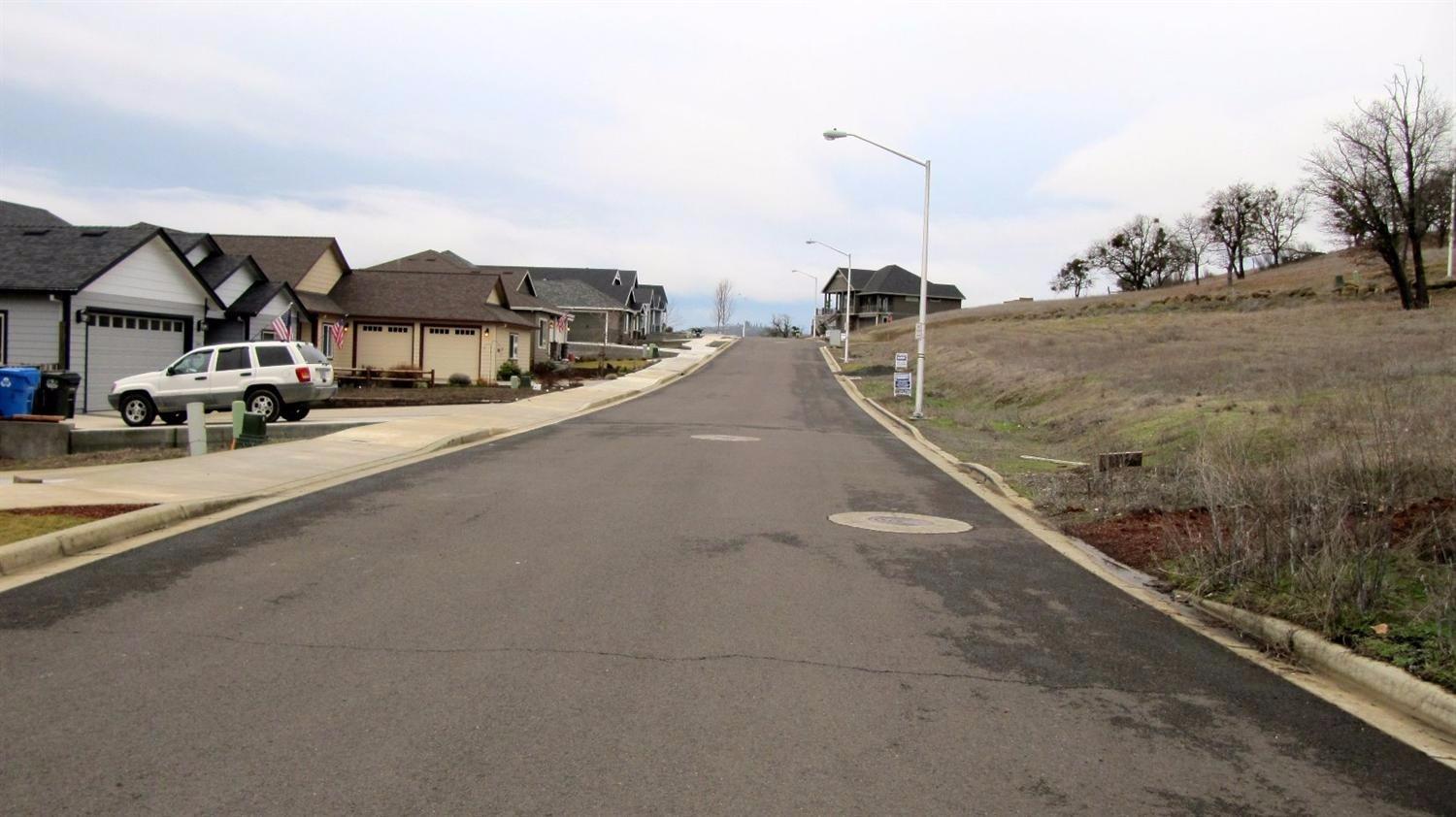 1031 Ruby Meadows Drive, Eagle Point, OR 97524