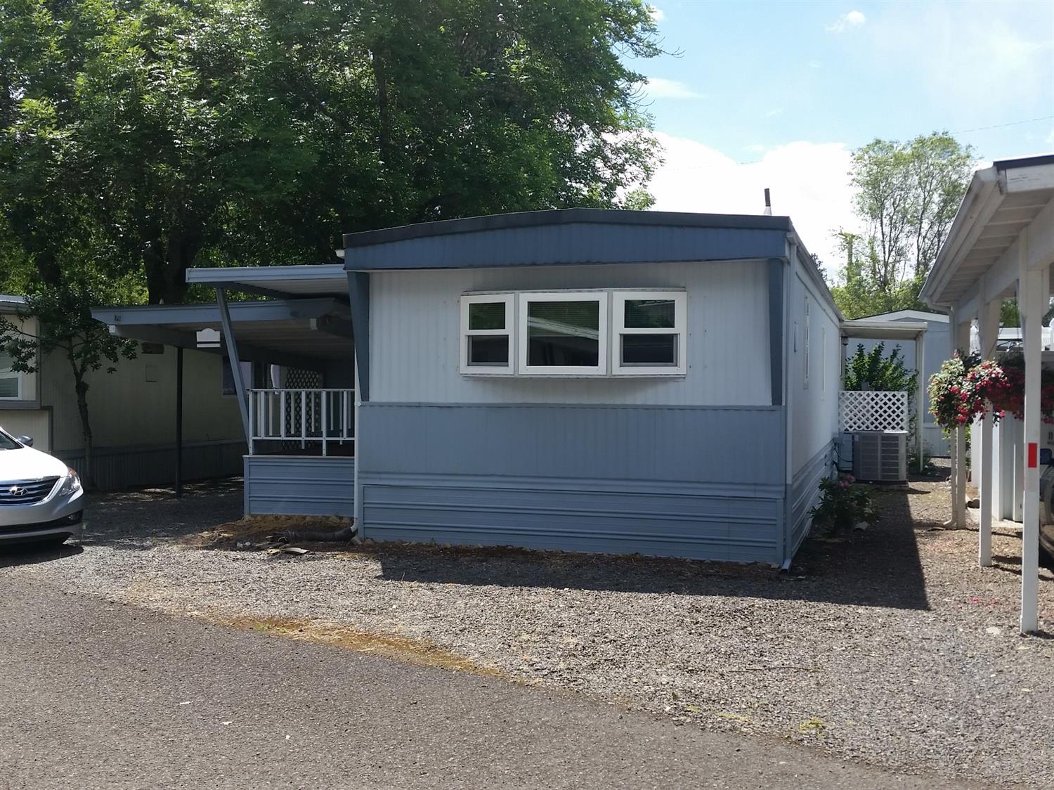 7 Brophy Way, Shady Cove, OR 97539