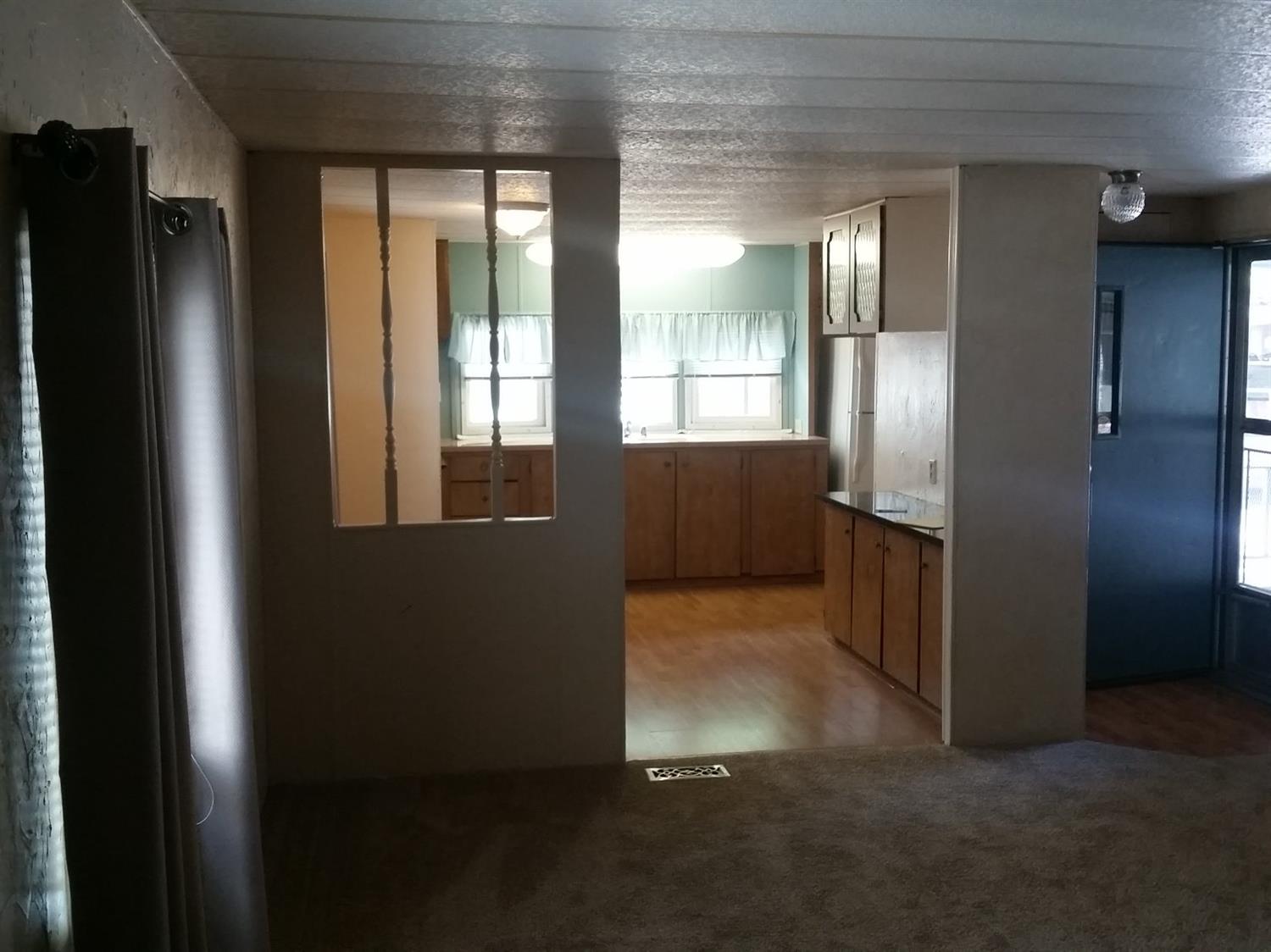 7 Brophy Way, Shady Cove, OR 97539