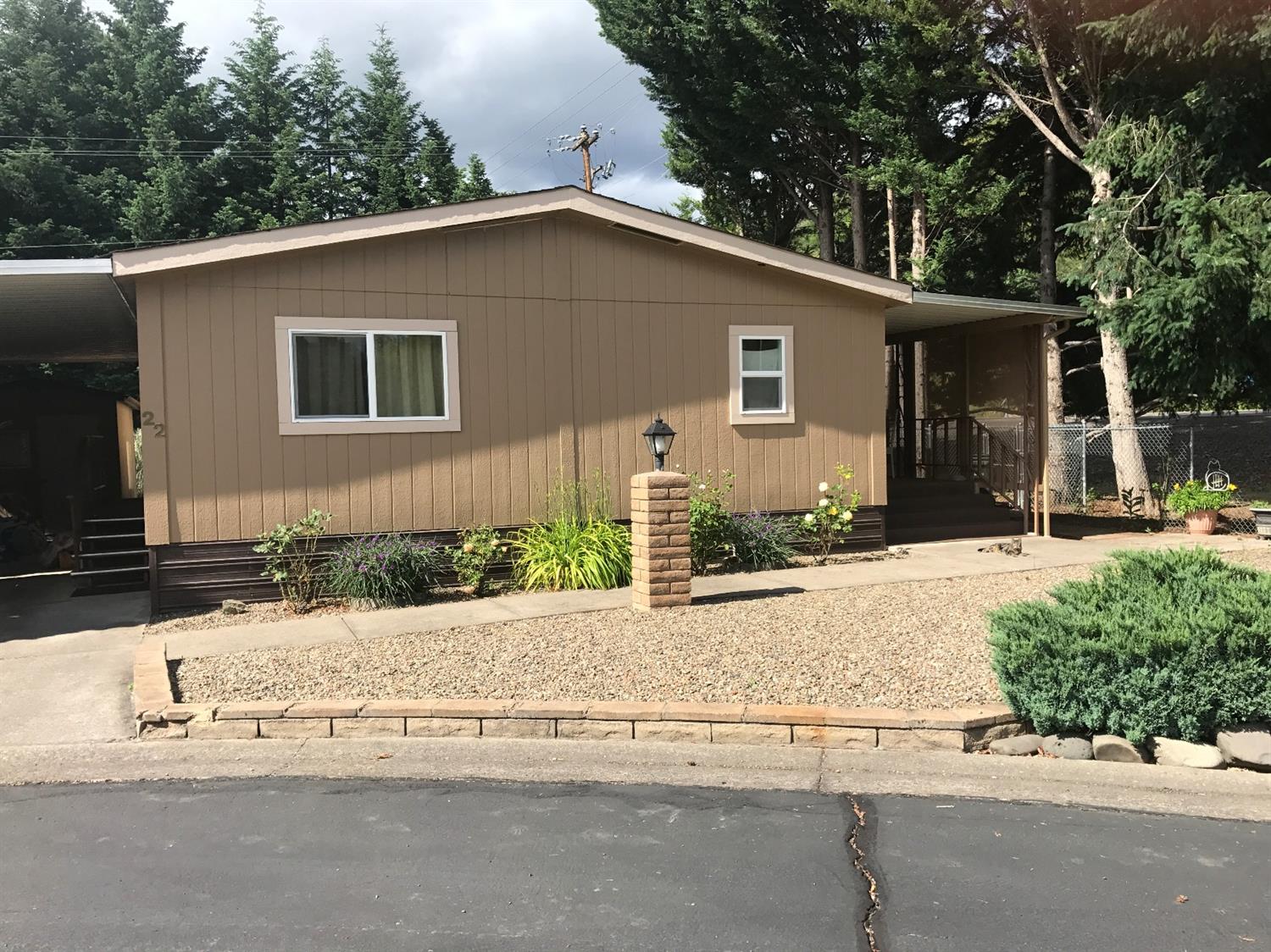 20055 Hwy 62, Shady Cove, OR 97539